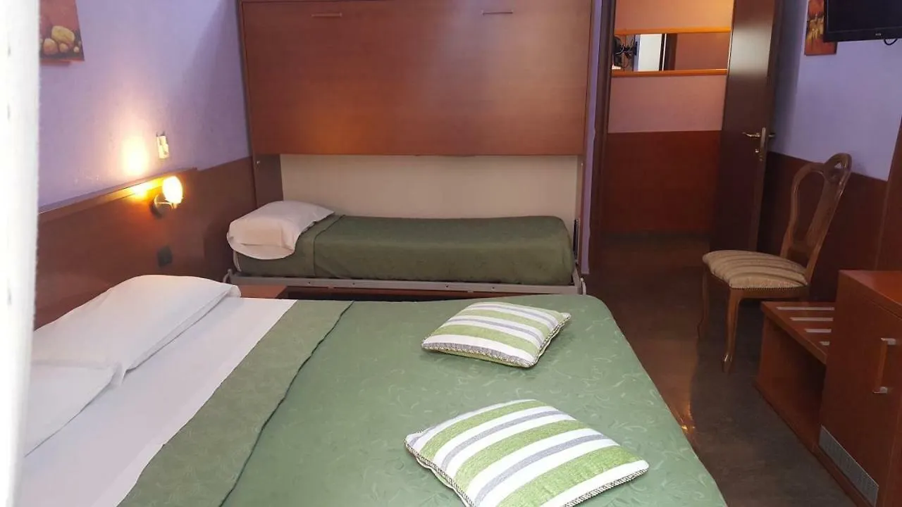 Guest house Tagliaferri Lucia Hotel Rome
